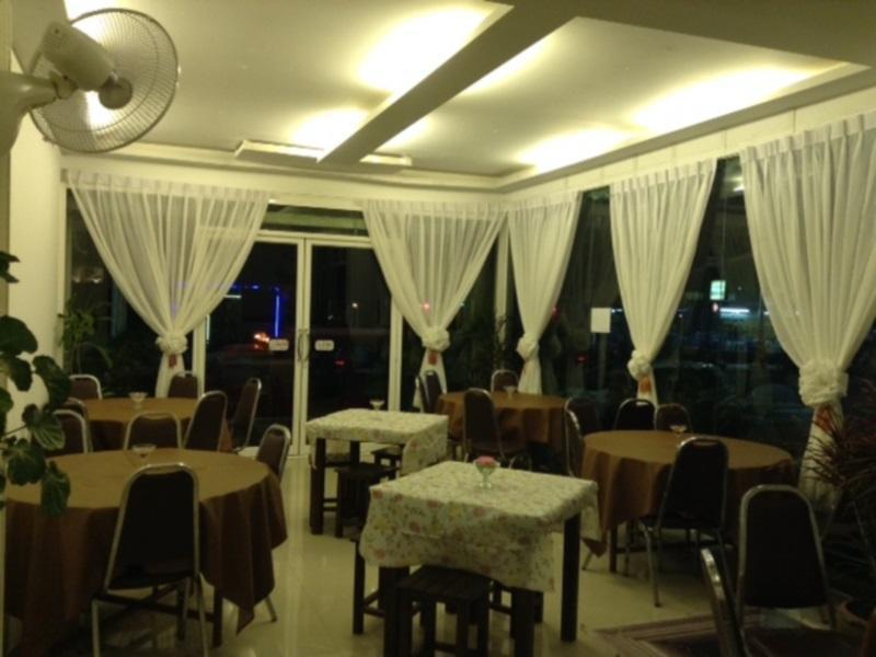 The Son Patong Beach 外观 照片